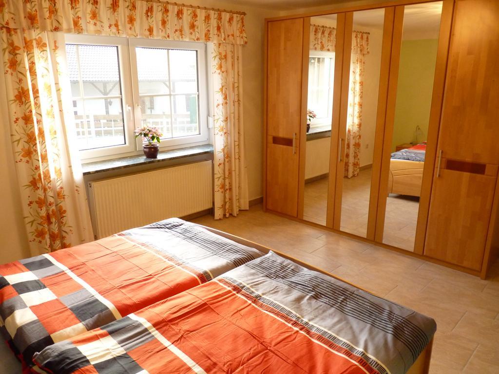 Ferienwohnung Hutterer バート・グリースバッハ エクステリア 写真